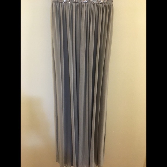 08 BETSY & ADAM Sequin Mesh A-Line Gown - Picture 15 of 16